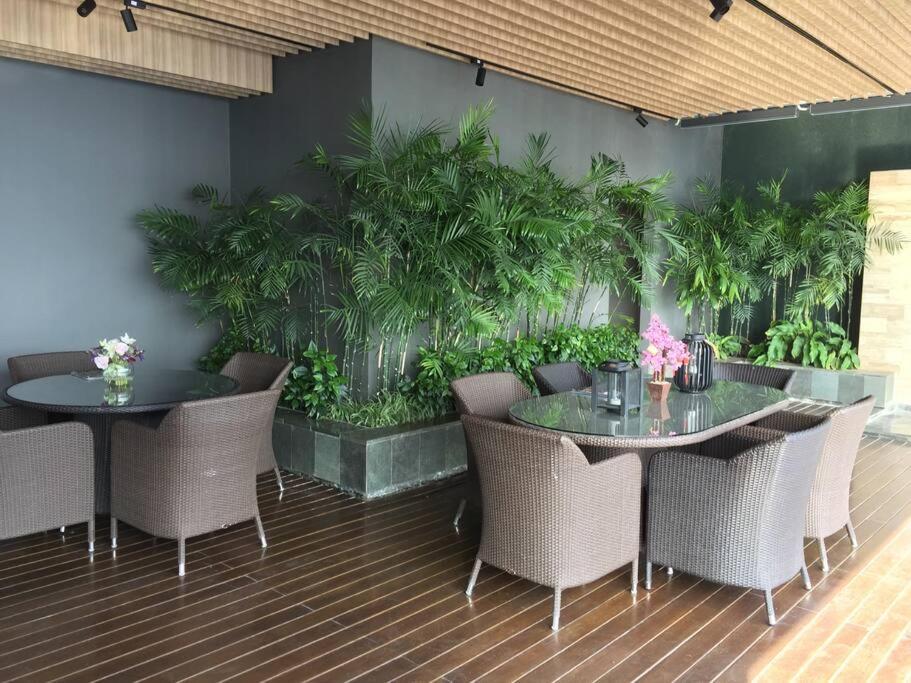 Condominium The Peak Tp 5 - Housity