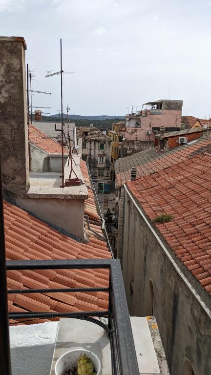 Budova, v ktorej sa apartmán nachádza