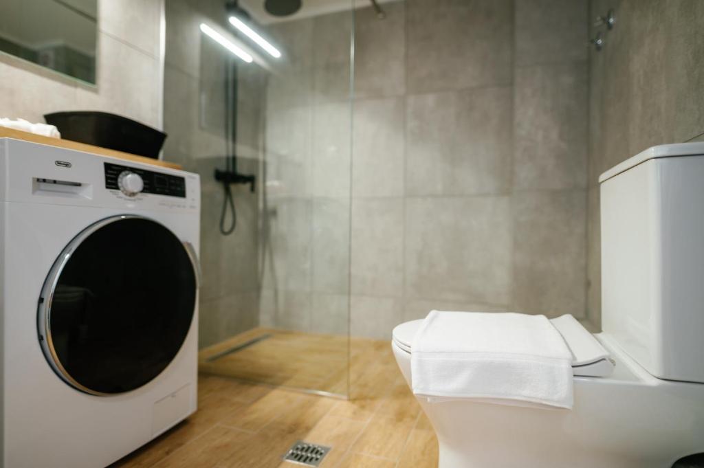 Kúpeľňa v ubytovaní STAMATINA'S LUXURY APARTMENTS (DELUXE SUITE)