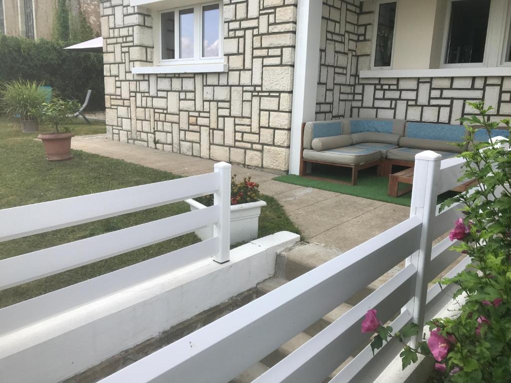 Fotografia z galérie ubytovania Villa BAKARA v destinácii La Roche-Posay