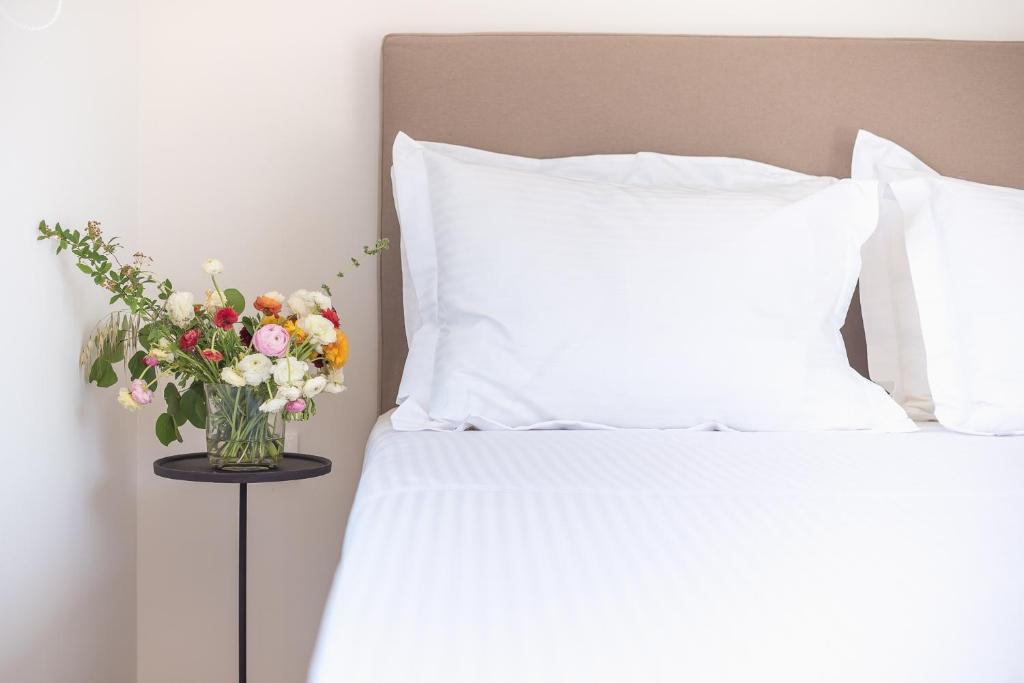 Ceramian Athens - Resim 15