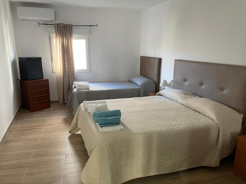 Apartamento nuevo con piscina en el centro "Doña Paca-Ronda" - 1
