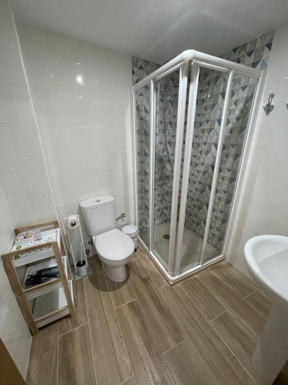 Apartamento nuevo con piscina en el centro "Doña Paca-Ronda" - 3