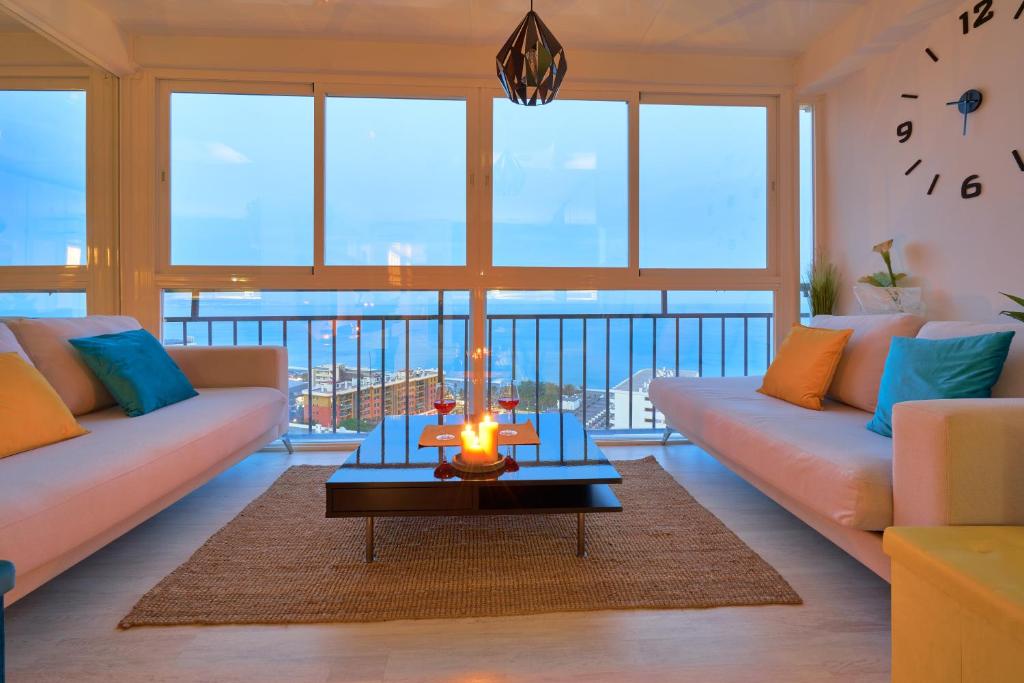 Posedenie v ubytovaní Luxy Beach Apartment