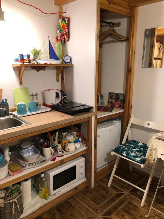 Kuchyňa alebo kuchynka v ubytovaní Old Town żuraw gdański