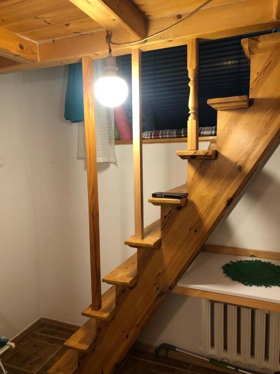 Poschodová posteľ alebo postele v izbe v ubytovaní Old Town żuraw gdański