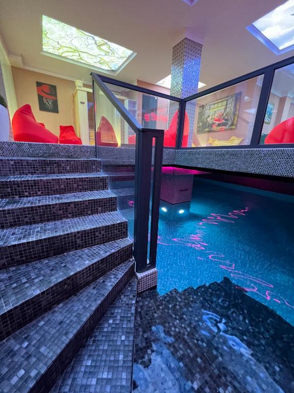 Bazén v ubytování Hotel Sara & SPA nebo v jeho okolí