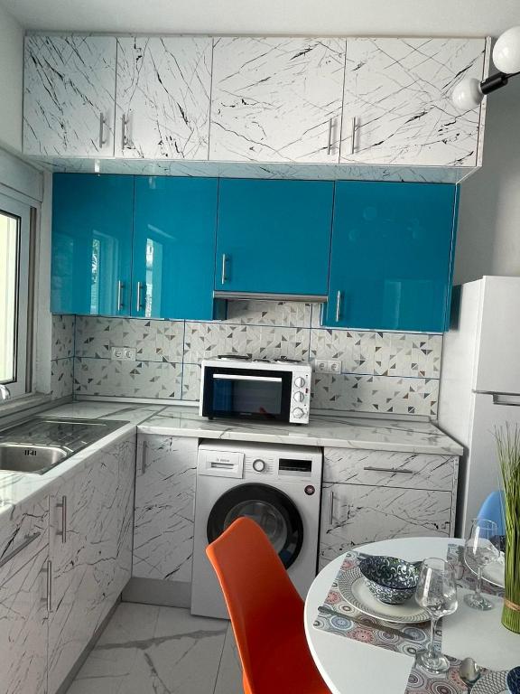 The Sky Yard Eclectic Studios - 12