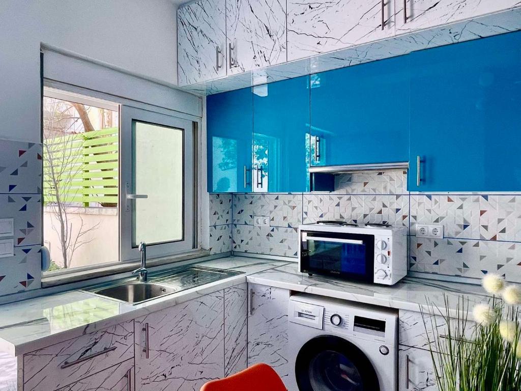 The Sky Yard Eclectic Studios - 19