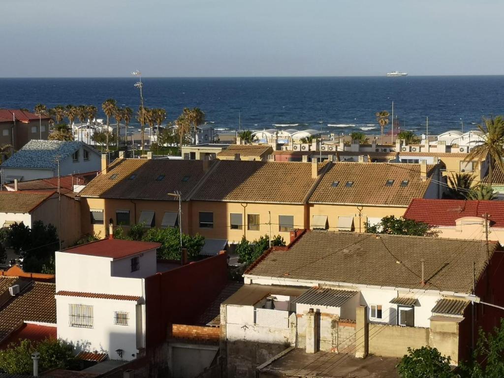 Gallery image of HABITACION INDIVIDUAL in Valencia