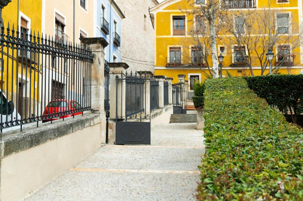 La puerta del Salvador Apartamento casco historico - Apartamento De Una Habitación