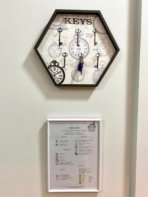 Certifikát, hodnocení, plakát nebo jiný dokument vystavený v ubytování Chlo apartment 1 Tirane