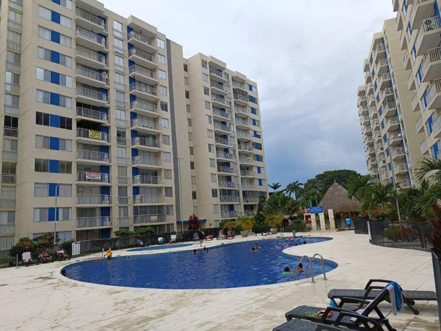 Lugar para disfrutar en familia - Puerto Azul Club House