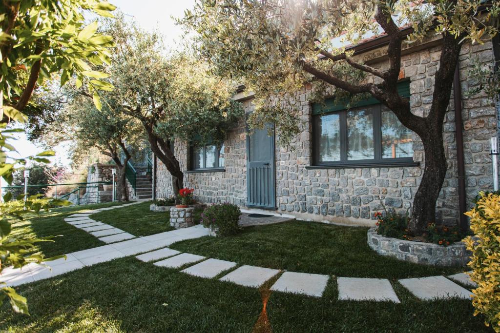 Apartments PARADISE GARDEN Holiday House - 1