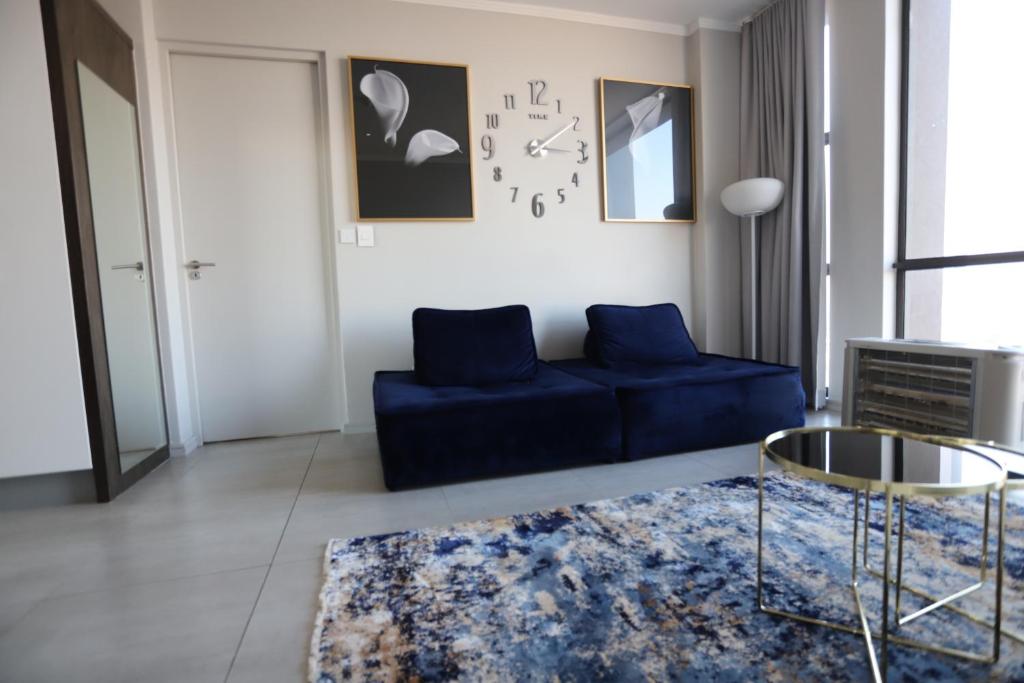 Sandton Apartment 15 West Road South - Luxury Apartment