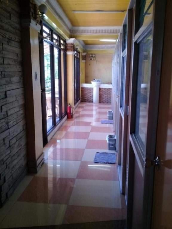 Fotografie z fotogalerie ubytování ASHBURN'S TRANSIENT BAGUIO-DORMITORY 6th floor v destinaci Baguio
