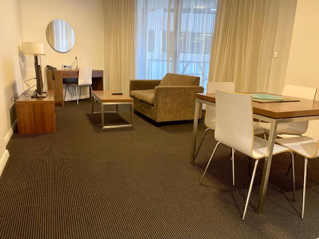 APX World Square - Resim 41