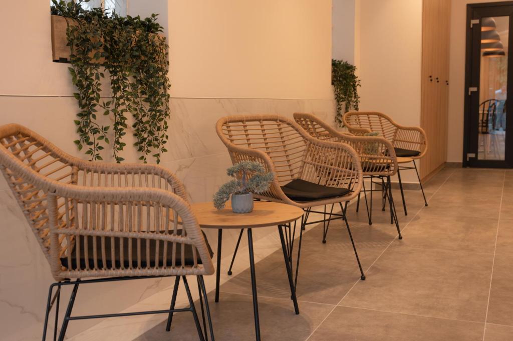 Posezení v ubytování Nomad Hotel Paralia