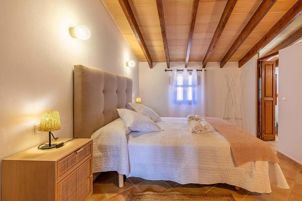 Postel nebo postele na pokoji v ubytování Villa Font 41 by Sealand Villas
