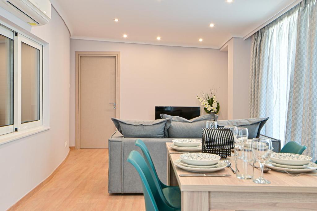 Posezení v ubytování Charming apartment with a sea view terrace (F1)