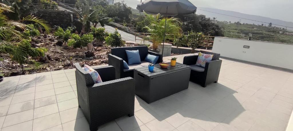 A seating area at Independent house in rural setting