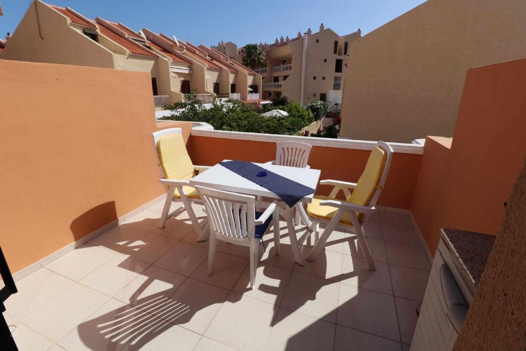 Royal Gardens Studio 123 Tenerife Rental and Sales, Playa de ...