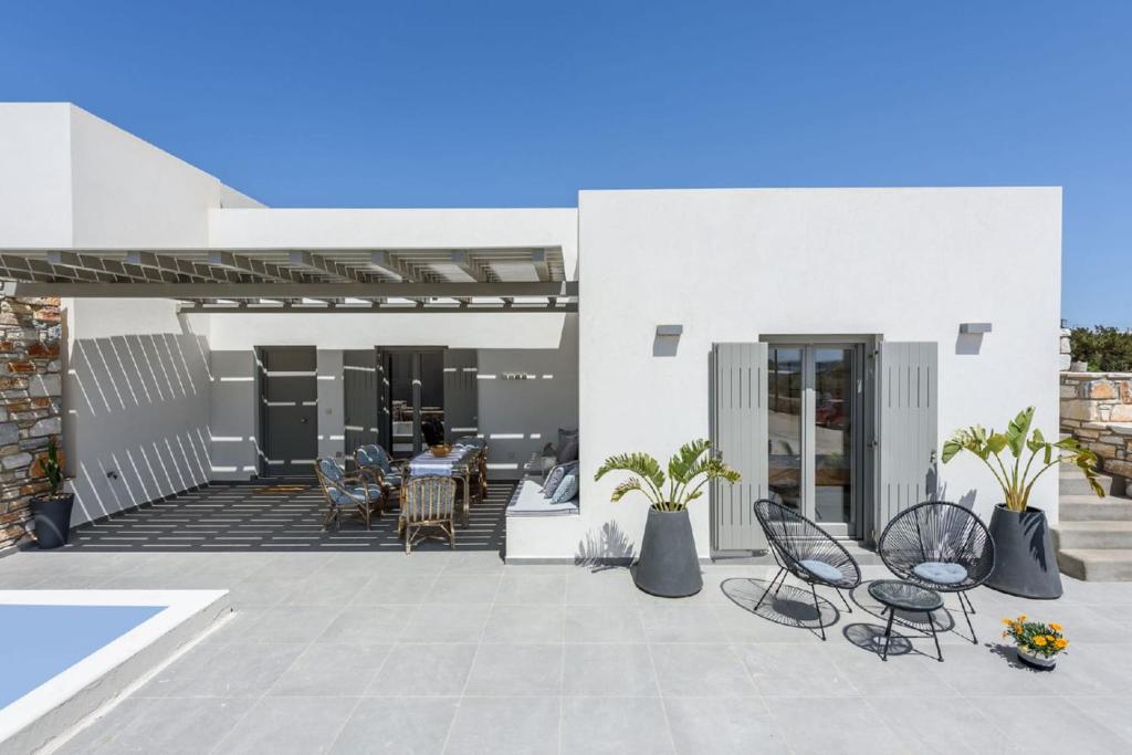 Fotografia z galérie ubytovania 3bedroom Cycladic Villa Dorida with pool in Paros v destinácii Kampos Paros