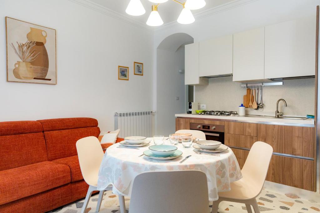 A kitchen or kitchenette at Casa Gioconda