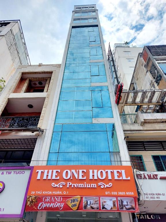 The One Premium Hotel, TP. Hồ Chí Minh (giá cập nhật 2025)