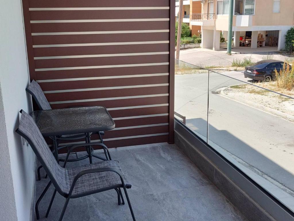 DIFFERENT APARTMENTS - Resim 18