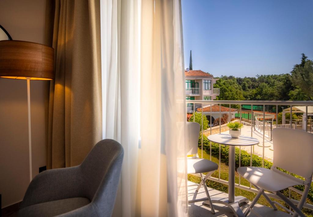 Balkón nebo terasa v ubytování Maistra Select Funtana All Inclusive Resort