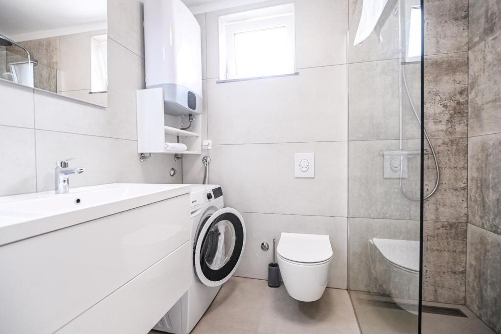 Kúpeľňa v ubytovaní Luxury Apartment Nina with sea view