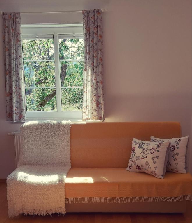 Posezení v ubytování Prenočišča Angelin hram, Tiny Apartments