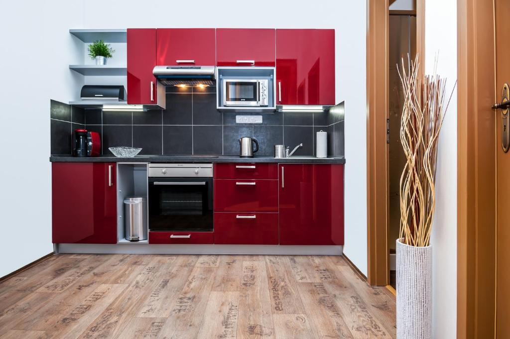 Golden Key Apartments - 7