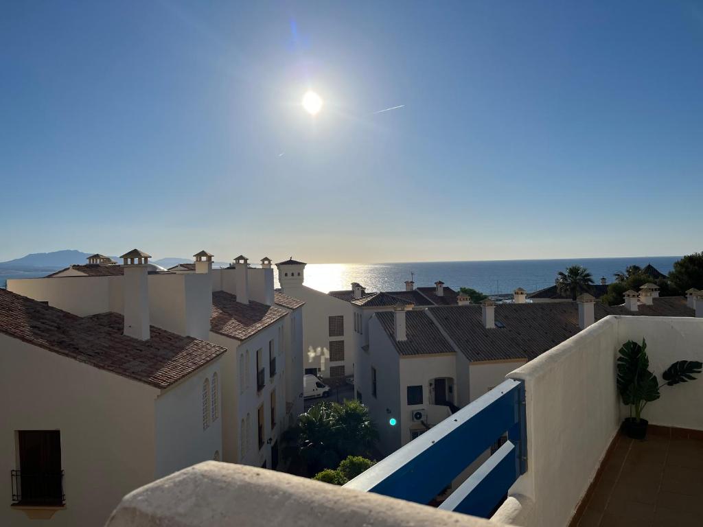 Puerto de la Duquesa MINIMUM 3 NUITS, Manilva – Precios ...