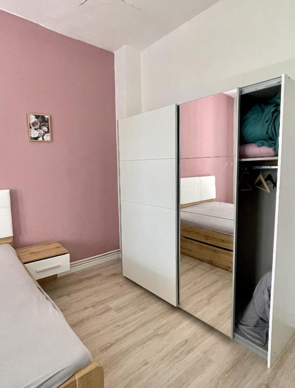 ❈ modest cozy room near Frankfurt ❈