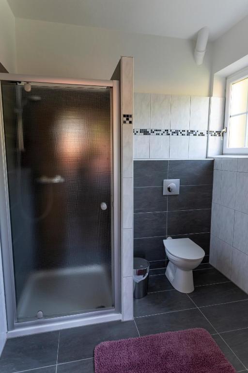 Koupelna v ubytování Privatzimmer Haring