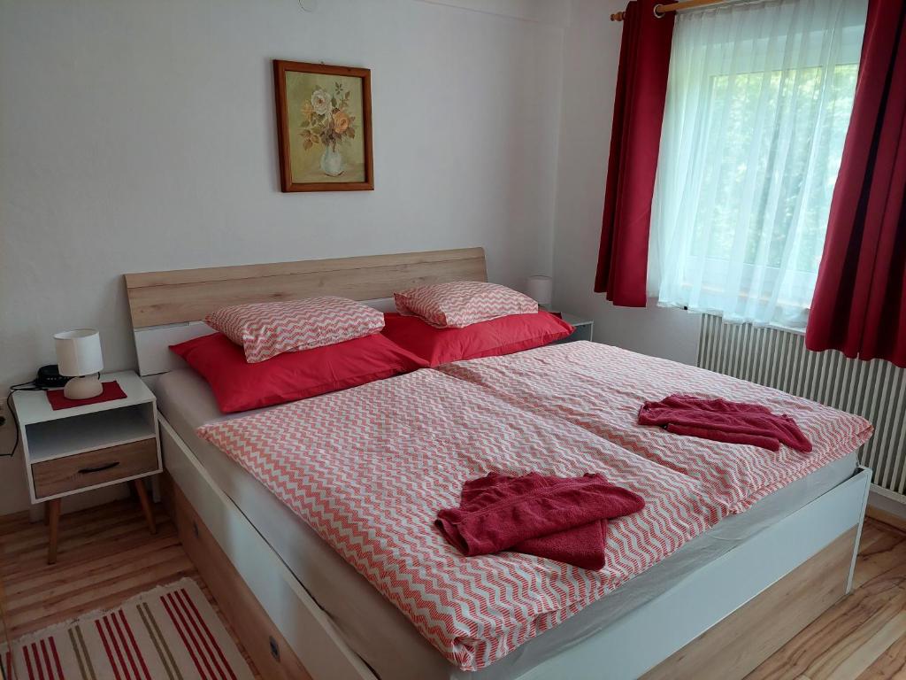 Postel nebo postele na pokoji v ubytování Waldhaus