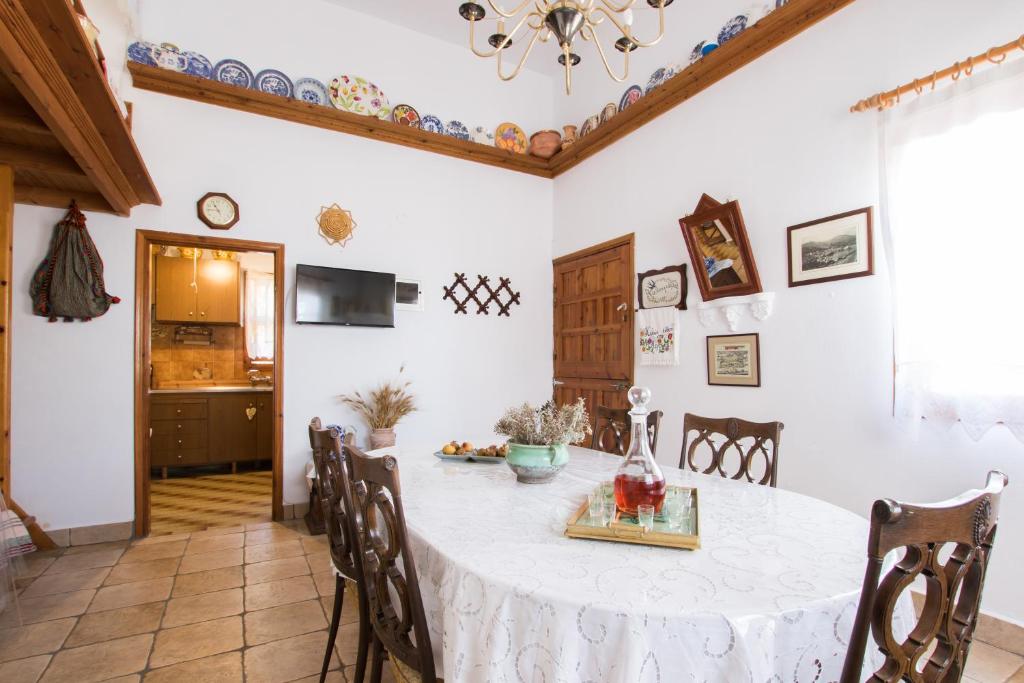 Fotografie z fotogalerie ubytování Myrtia Vacation Home v destinaci Karpathos