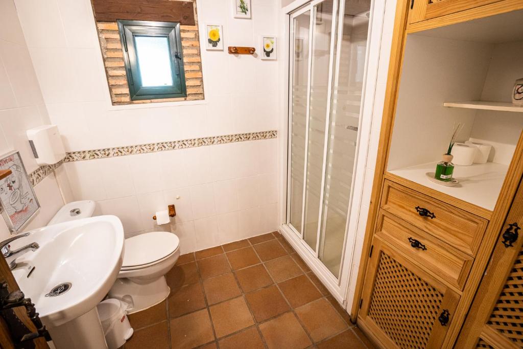 Kúpeľňa v ubytovaní Casa rural Paraje de Yuste