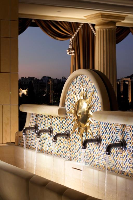 Fotografie z fotogalerie ubytování Royal Olympic Hotel v Aténách