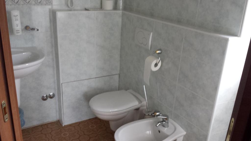 Koupelna v ubytování Hotel Mirabeau