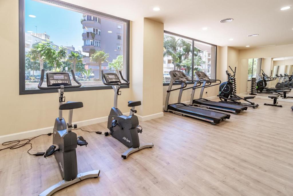Fitness centrum a/nebo fitness zařízení v ubytování INF32L- Modern city apartment, families only