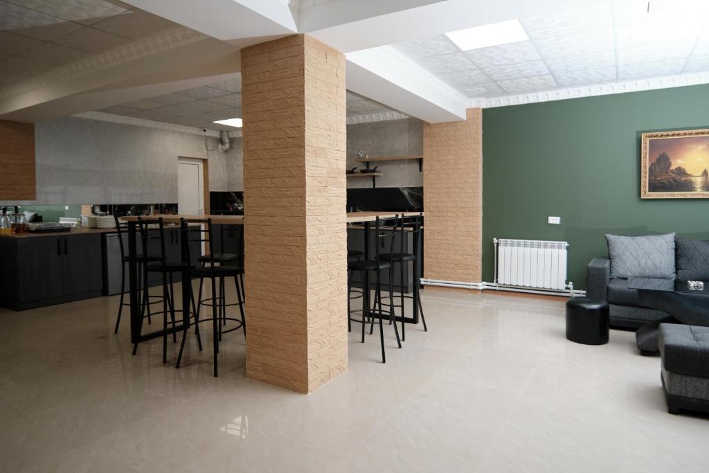 Kuchyň nebo kuchyňský kout v ubytování RO METRO