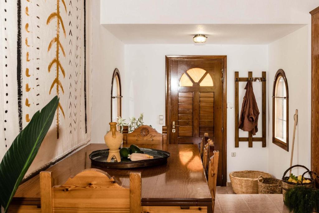 A seating area at Casa Gaia