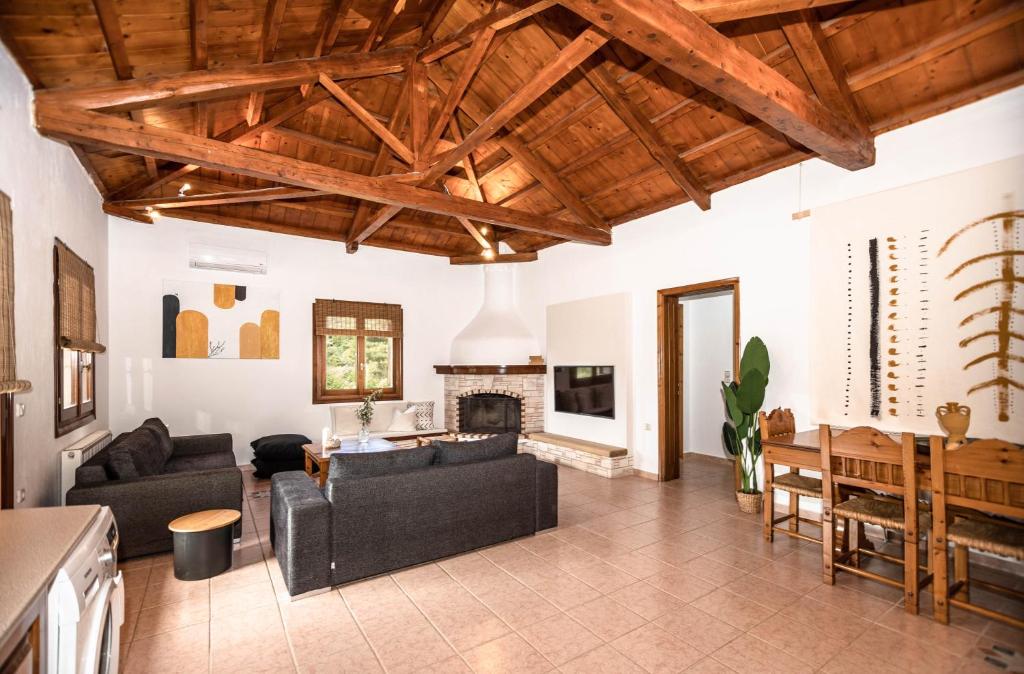 A seating area at Casa Gaia