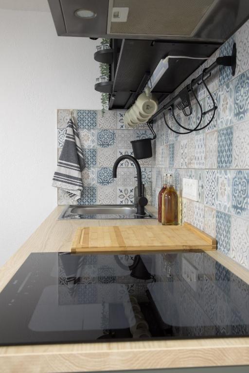 Kuchyň nebo kuchyňský kout v ubytování Apartma Licko