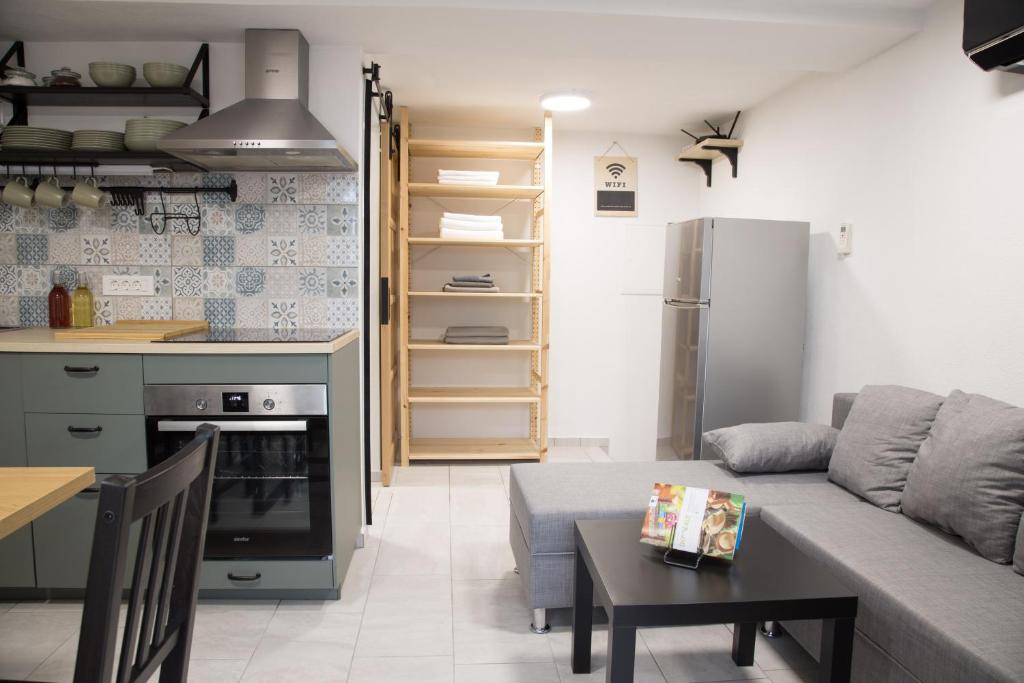 Kuchyň nebo kuchyňský kout v ubytování Apartma Licko