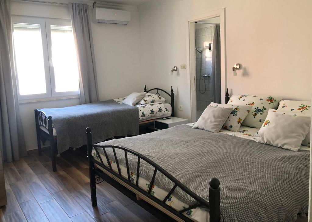 Posteľ alebo postele v izbe v ubytovaní Holiday Beach Apartment ,House Palmasol-1