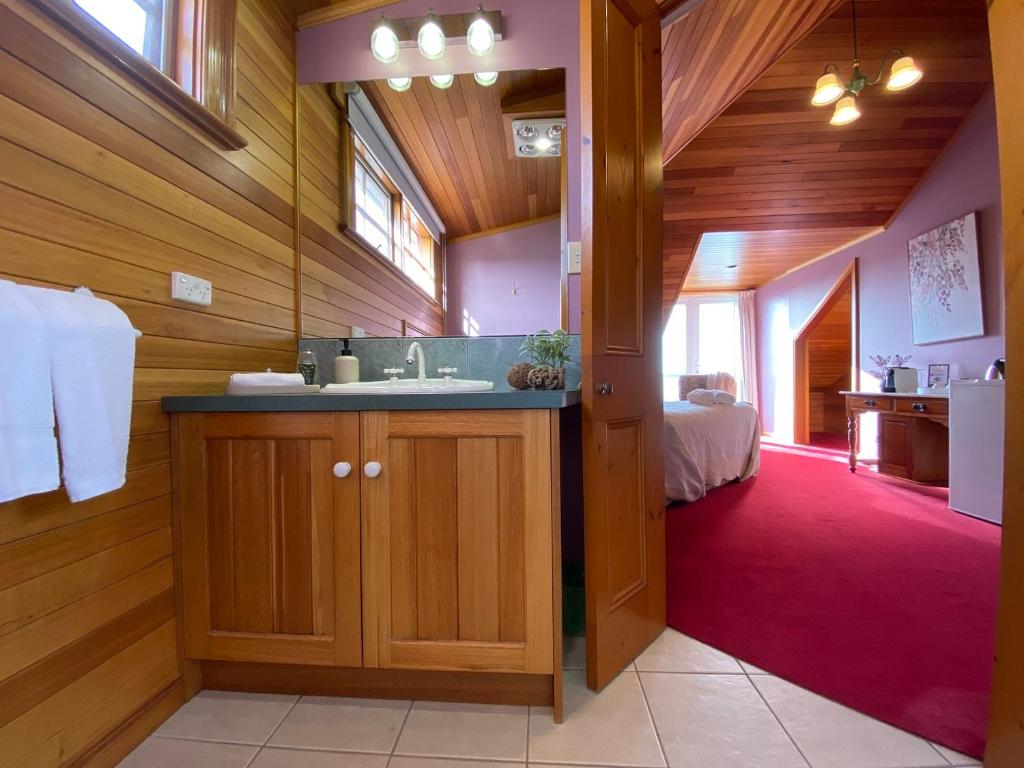 Postel nebo postele na pokoji v ubytování Hanlon Guest House